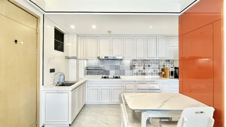 Mountain-Cloud Brocade - View 5