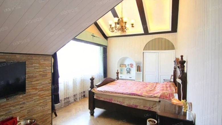 Fengqi Lily Garden - View 2