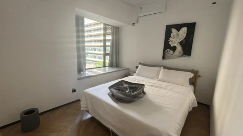 Haitang Bay 8号 Hot Spring Mansion - View 3