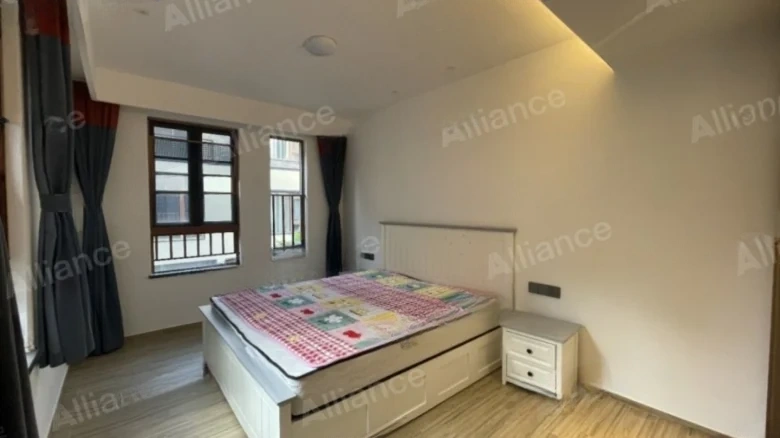 Vanke Lakeview Resort Park Phase II - View 3