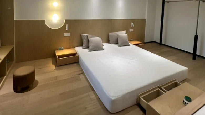 Anji Slow Mountain Platinum Ridge - View 2