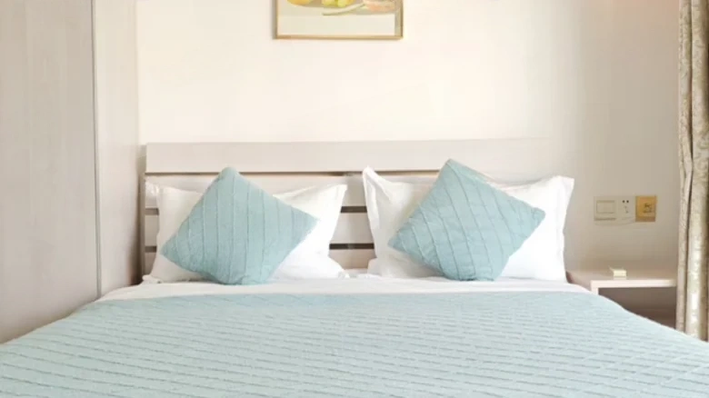 Sanya Golden Phoenix Seaview Apartment - View 1