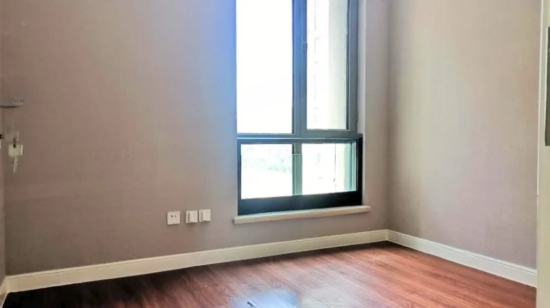 Clear Wind Riverbank - View 4