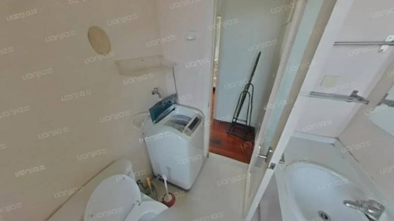 COSCO Two Bay City - View 6