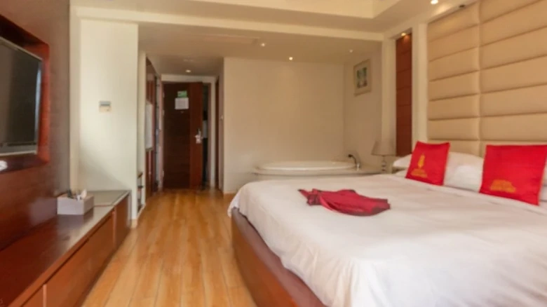 Chen Guang Clique Wharf Hotel - View 2