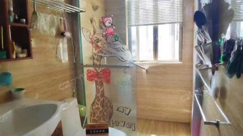 Jin Chun Tower - View 4