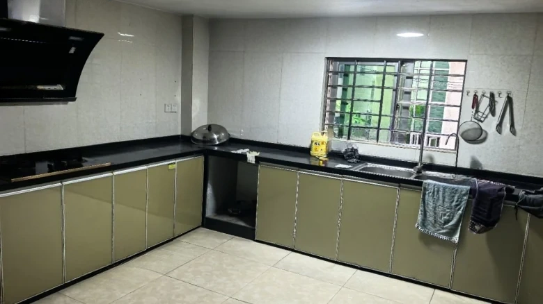 Royal Garden - View 9