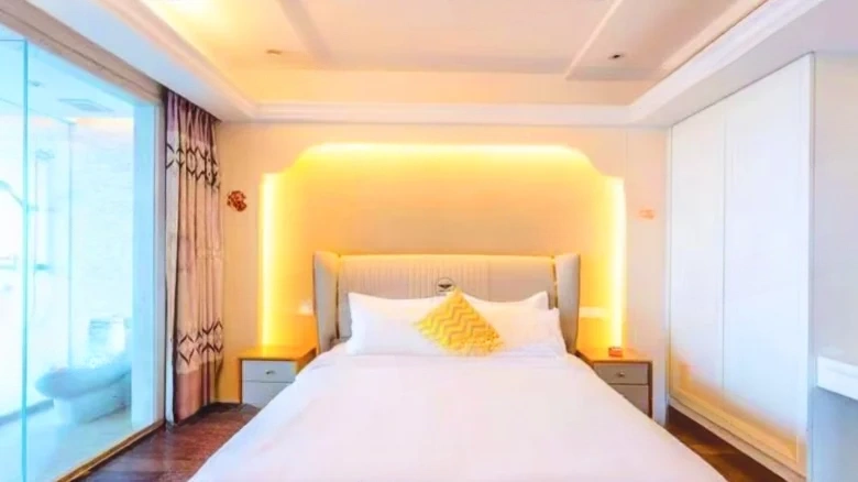 Half Mountain Peninsula Central Sea View Boulevard - View 4