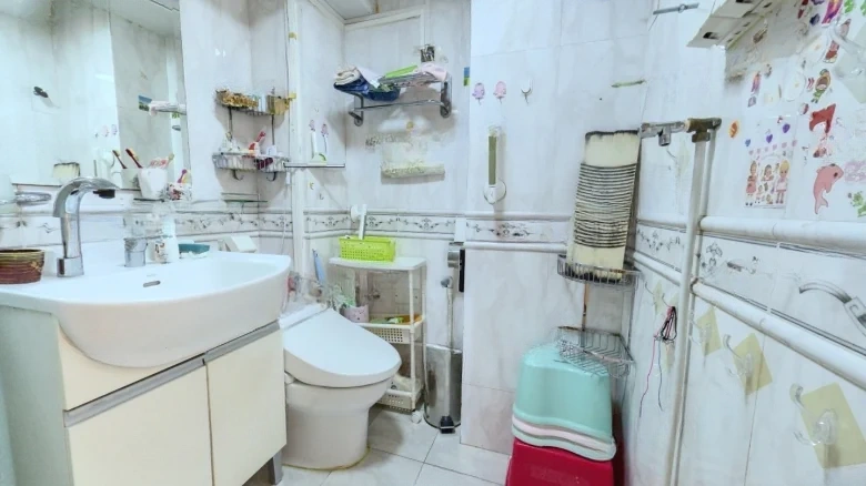 Jieshi Ping - View 7