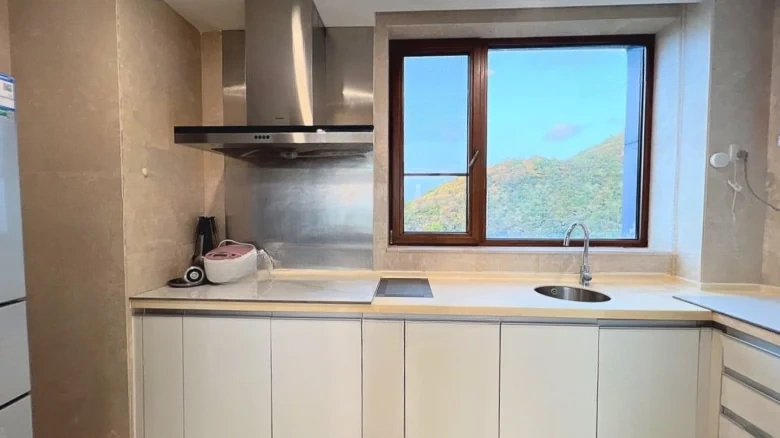 Half Mountain Peninsula Donghai Bay Phase III - View 8