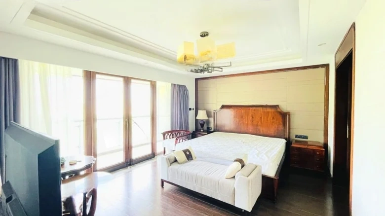 Zhongxin Banda Yundi - View 2