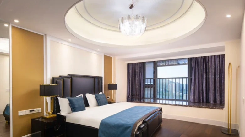 Honey Lake · Heavenly Script - View 4