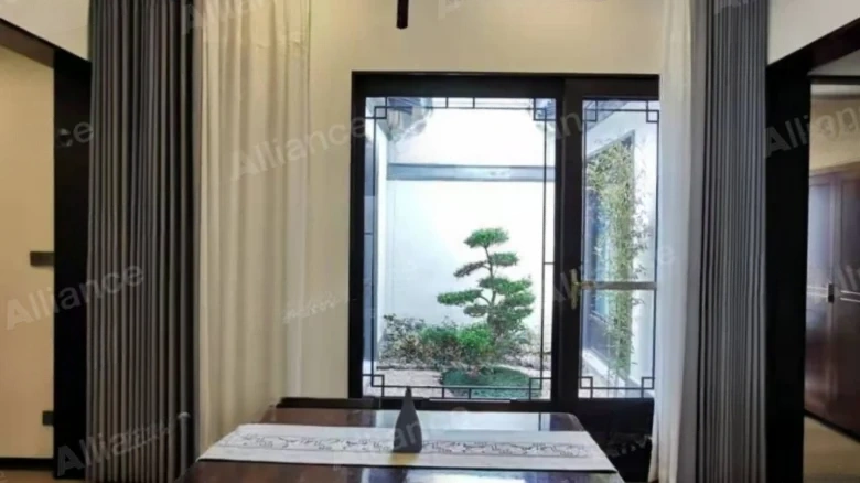 Ink Stream Lake - View 4