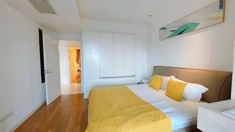 Half Mountain Peninsula Phase III Donghai Bay - View 2