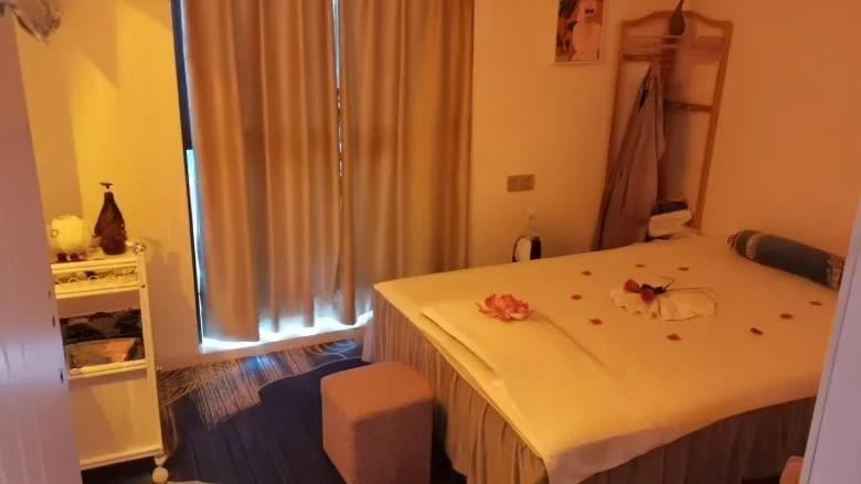 Wan Hui Center - View 2