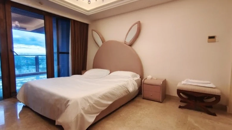 Half Mountain Peninsula Central Sea View Boulevard - View 2