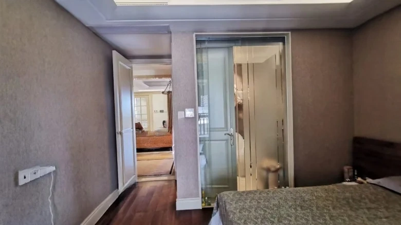 Cui Ping · Phoenix Water City - View 3