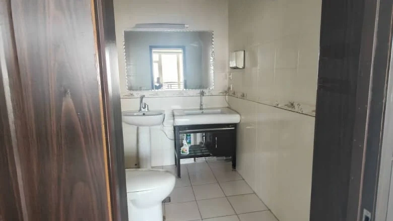 Morgan Kelly - View 4