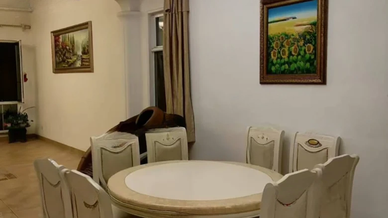 Luhua Scented Dew Walk - View 6