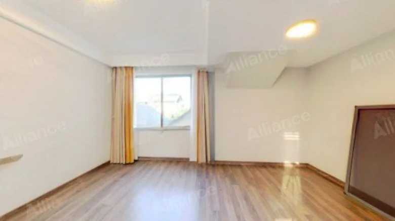 Kunming Dianchi Golf Club - View 3