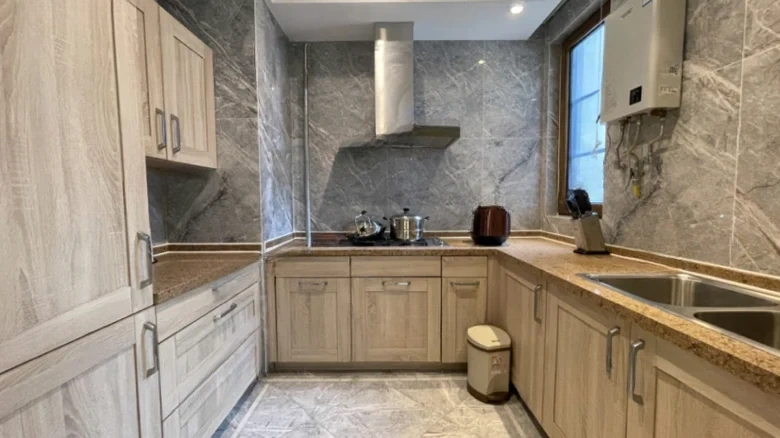 Half Mountain Peninsula - View 13