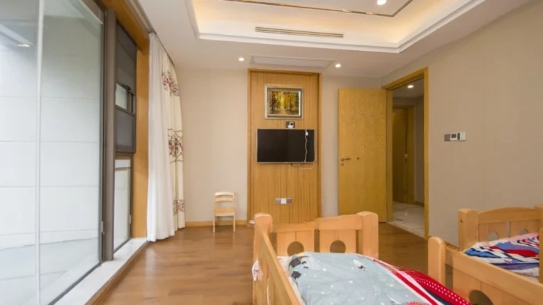 Country Garden Lakeview Mountain Hue - View 7