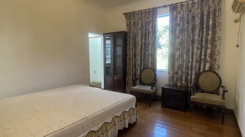 Wu Xi Yu Long Bay - View 2