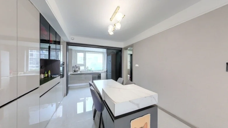 Majestic Wealth Mansion - View 4