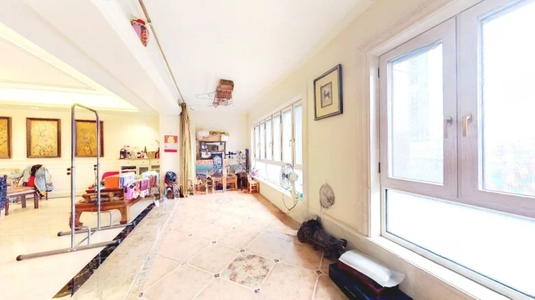 Poly International Plaza - View 12