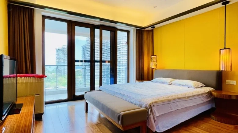 Half Mountain Peninsula - View 4