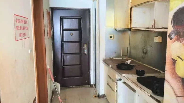 Deep Blue Apartment - View 3