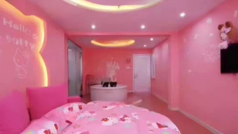 Heavenly Prosperous Name City - View 1