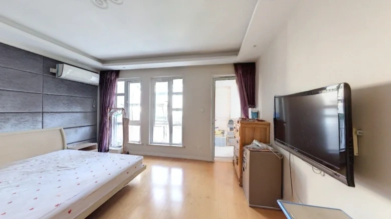 International Business Garden - View 2