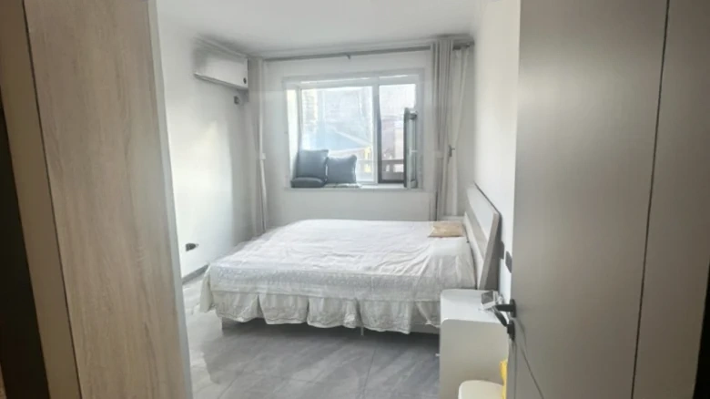 Tsinghua Road - View 4