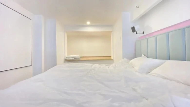 Huahui Apartments - View 1