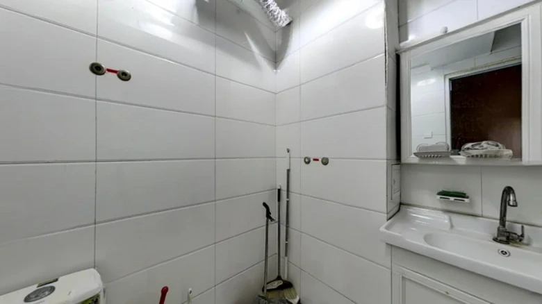 Hengda Crystal Color Center - View 5