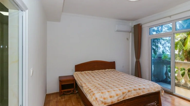 South Sea Estate - View 7