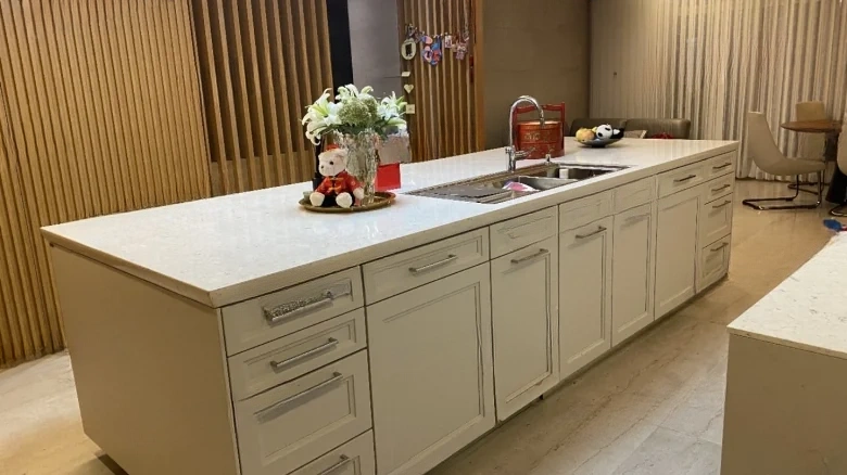 Yinzuo Linghai Gongguan - View 5