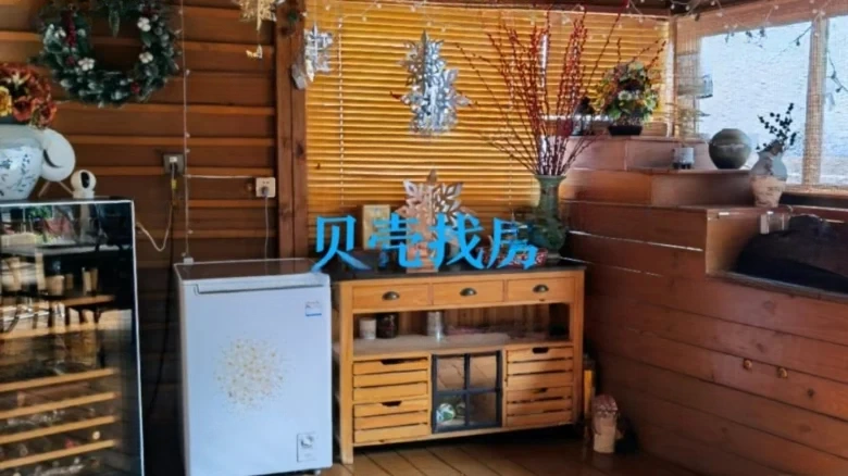 Dolphin Bay - View 3