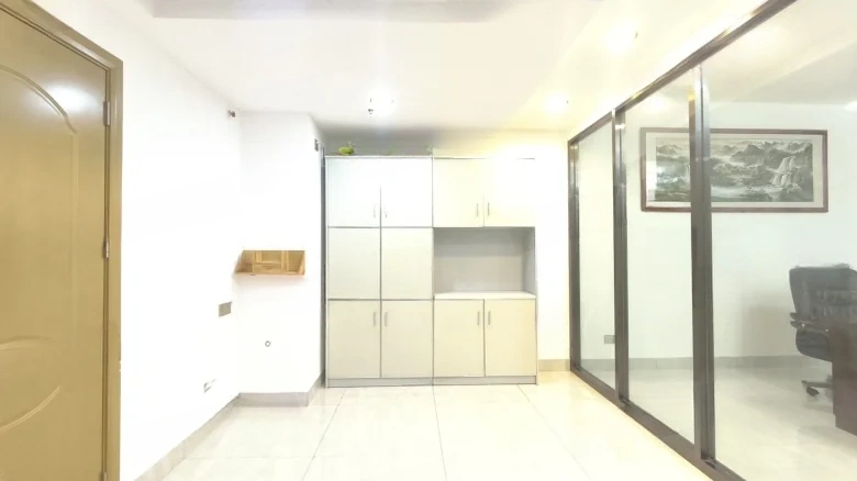 Jingshi Bai Gongguan - View 5