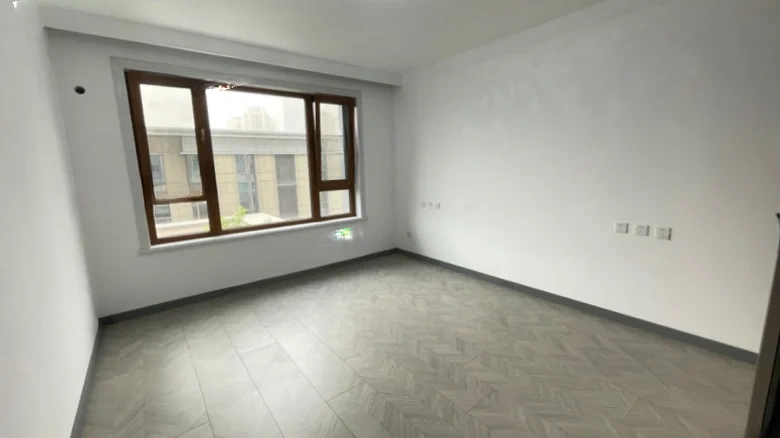 Yihu International - View 2