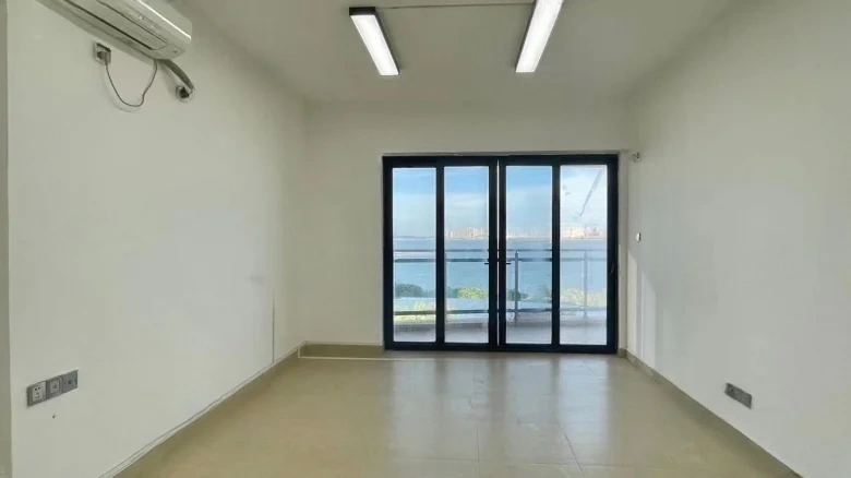 Ten Thousand Worlds Gold Sand Bay Plaza - View 4