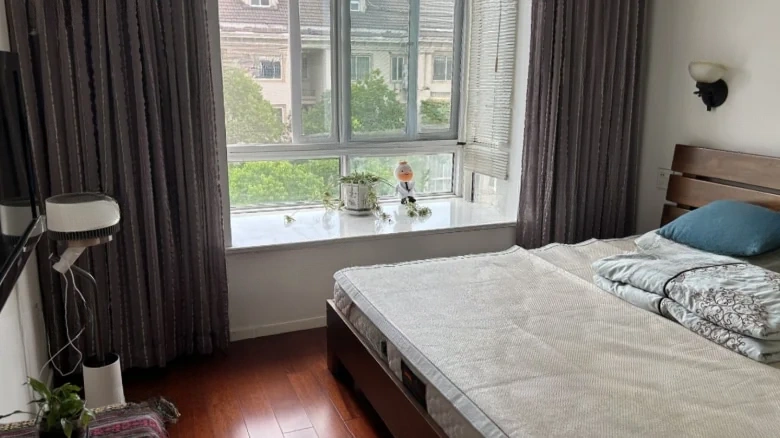 Golden Mediterranean - View 5