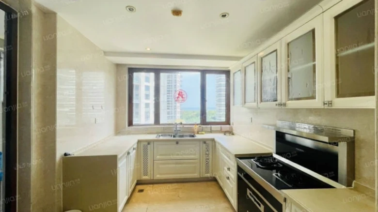 Central Seaview Avenue, Peninsula Hill - View 6