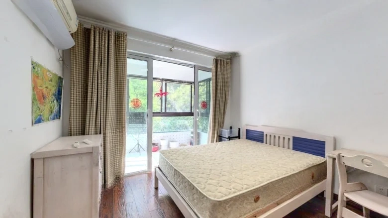 Ruiyuan Garden - View 3