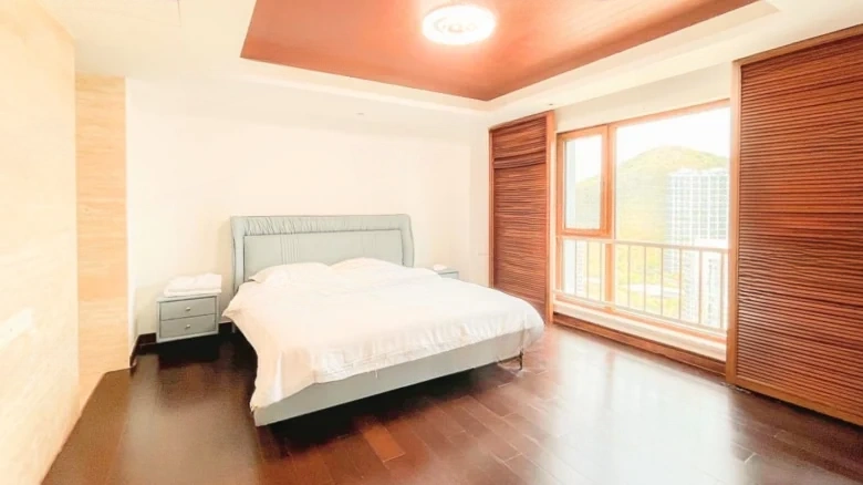 Half Mountain Peninsula Central Sea View Boulevard - View 4