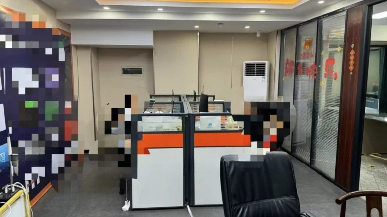 Broad Residence - View 5