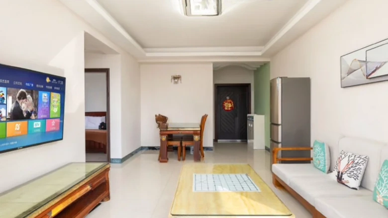 Sanya Golden Phoenix Seaview Apartment - View 7