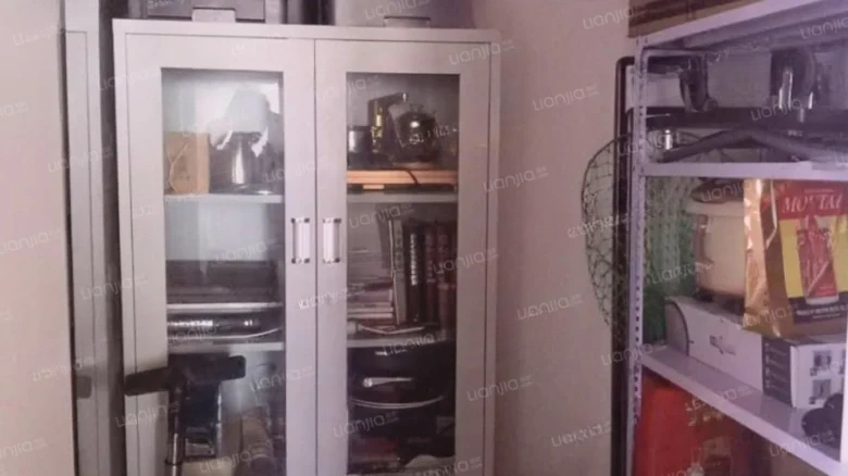 Tianshan State Guest No. 1 - View 3