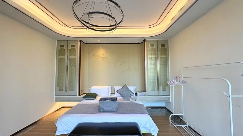 Guoguang Haideng - View 2